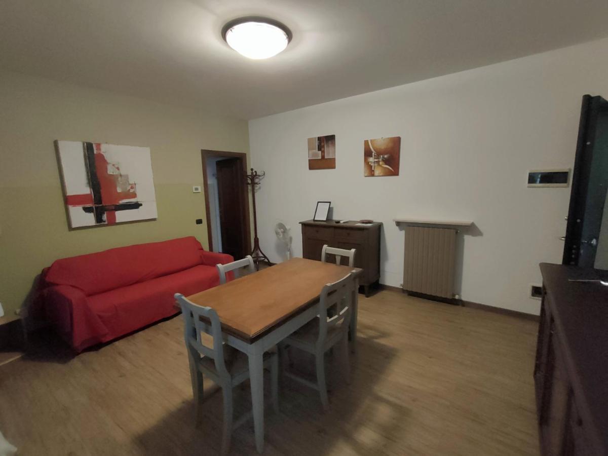 Appartamento Nanda Reggio Emilia Exterior foto
