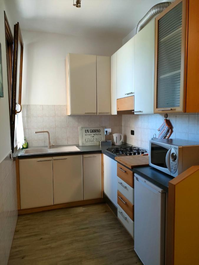 Appartamento Nanda Reggio Emilia Exterior foto